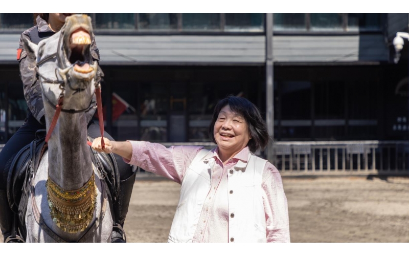 著名作家畢淑敏：新疆古生態(tài)園，值得來！